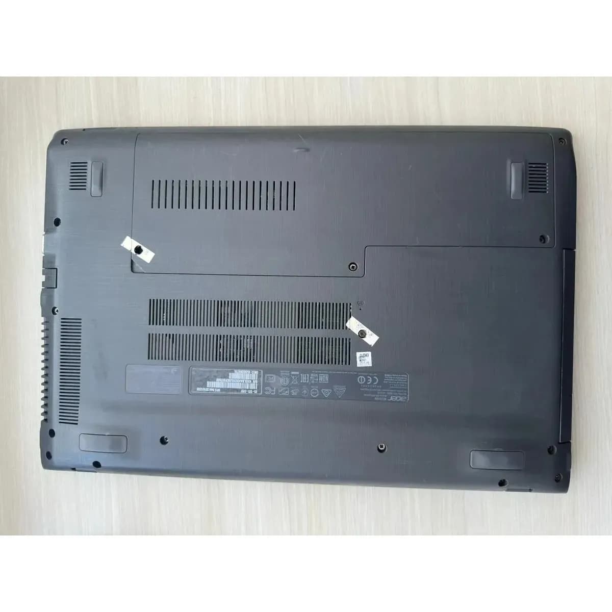 Notebook Acer Aspire E5-575 E5-575 (Usado)